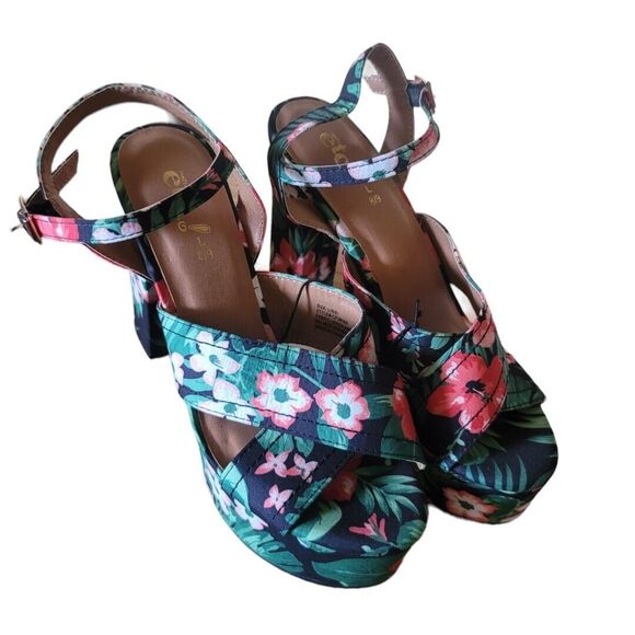 Rue 21 ETC Women’s Size Large 8/9 Platform Tropical Floral high heels. - Picture 2 of 6